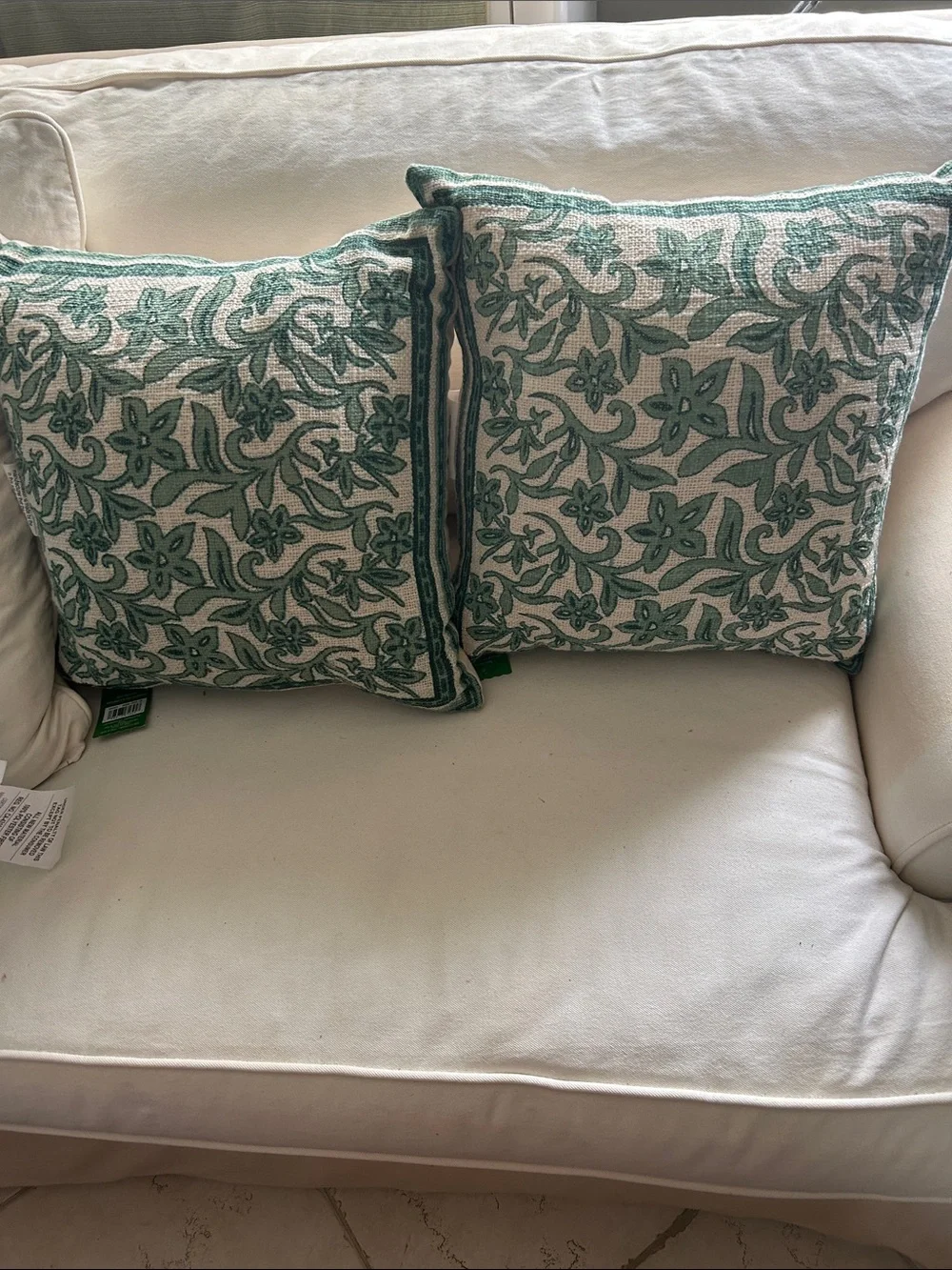 ASHLAND FLORAL THROW PULLIW LOT IF 2 NWT